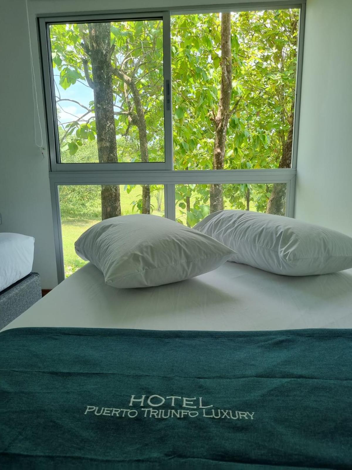 Hotel Puerto Triunfo Doradal Ngoại thất bức ảnh