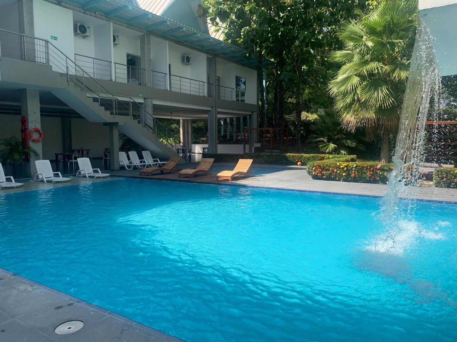 Hotel Puerto Triunfo Doradal Ngoại thất bức ảnh